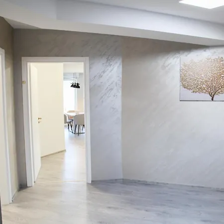 ъгловата къща