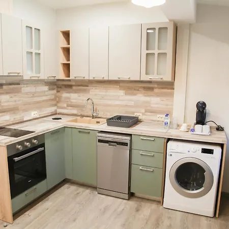 ъгловата къща 3* 洛维奇