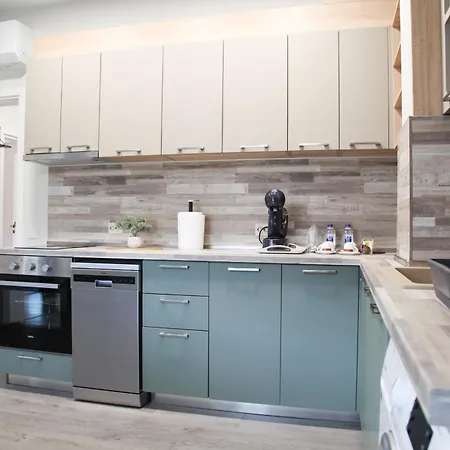 Apartmanhotel ъгловата къща Lovecs