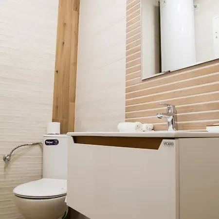 Apartmanhotel ъгловата къща Lovecs