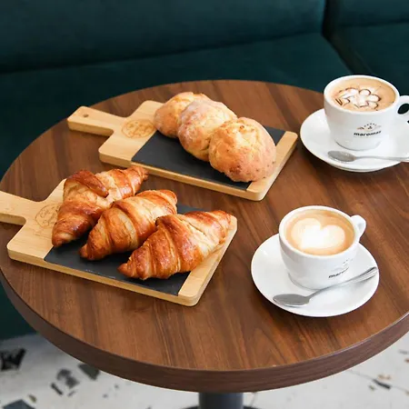 Apartmanhotel ъгловата къща Lovecs